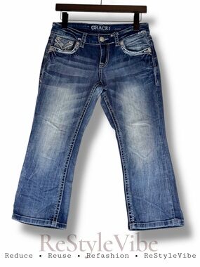 GRACE IN LA Women’s Size 27 Denim Jean Capri Crop Style Stretch Low Rise Fit
